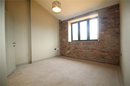 3 bedroom barn conversion to rent - Photo 2