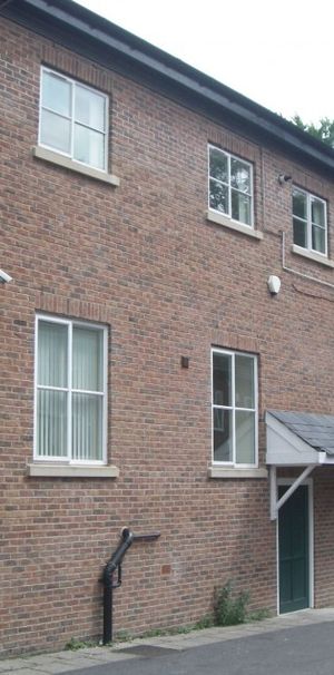 3a, Wynnstay Grove, Manchester, M14 - Photo 2