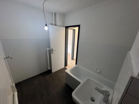 Schöne helle & gepflegte 2,5Zi Whg (ca. 65m²) im Grünen von Herne - Photo 3