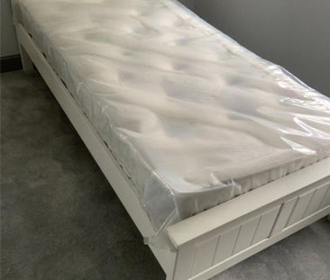 3 bedroom end of terrace house to rent - Photo 3