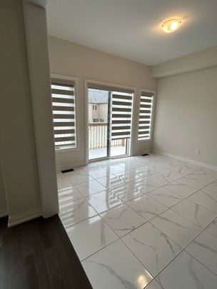 For Lease - 11 Federica Crescent, Wasaga Beach, Ontario - Photo 1