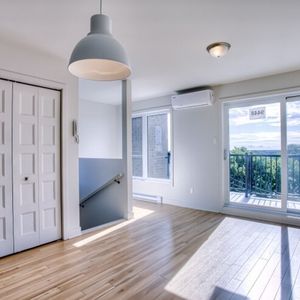 CONDO 4 1-2+GRAND BALCON+PARKING OPTION - Photo 3