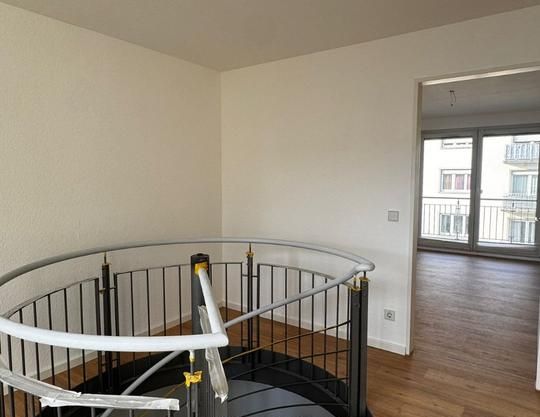 Großzügige 3-Zi Wohnung (Maisonette) in der Karlsruher Weststadt - Foto 1