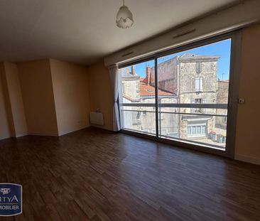 Location Appartement 1 pièce 33m² NIORT 79000 - Photo 1