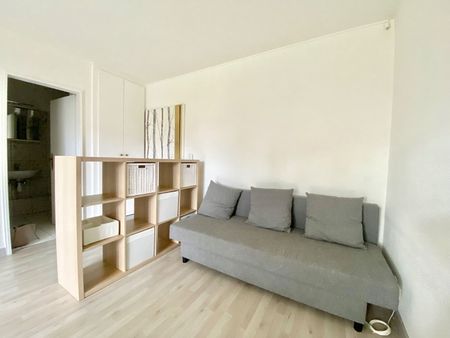 Apartment - Photo 3