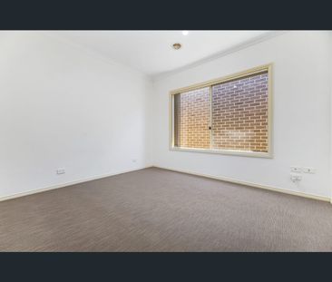 20 Lagoon Row, Officer, Vic 3809 - Photo 5