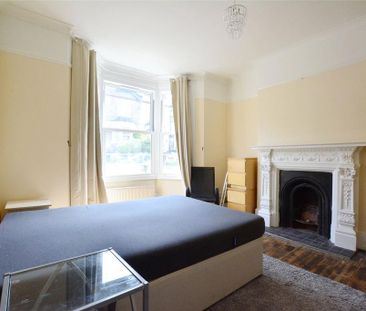 1 bedroom in a house share to rent - Photo 6