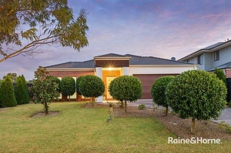 59 Jamieson Way, Berwick, VIC 3806 - Photo 2