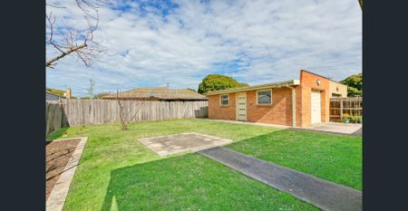 Spacious Family Home in Prime Reservoir Location - Photo 2