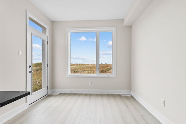 For Lease - 343 CANTERING Drive, Stittsville - Munster - Richmond, Ontario - Photo 1