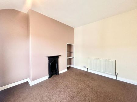 4 bedroom terraced house to rent - Photo 3