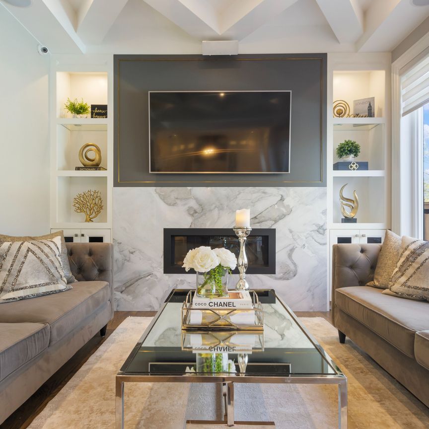 For Lease - 5 Storey Crescent, Toronto, Ontario - Photo 1