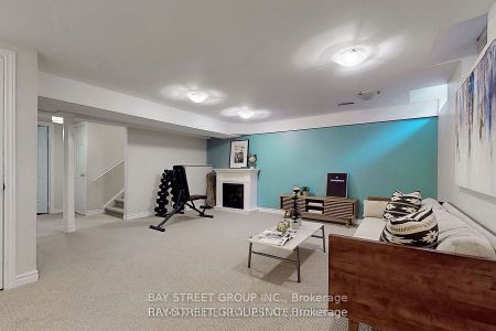 For Lease - 37 Whisperwood Road, Vaughan, Ontario - Photo 3