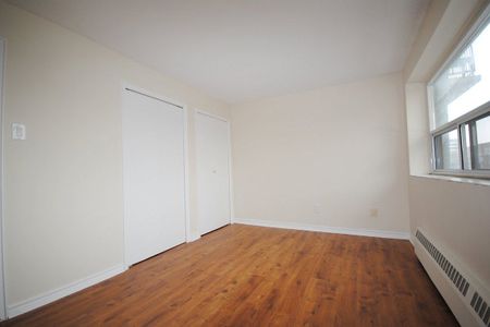 360 Frank Street, Centretown, Ottawa, ON - Photo 2