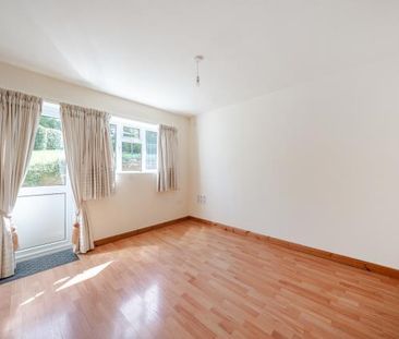 4 bedroom detached house to rent - Photo 4