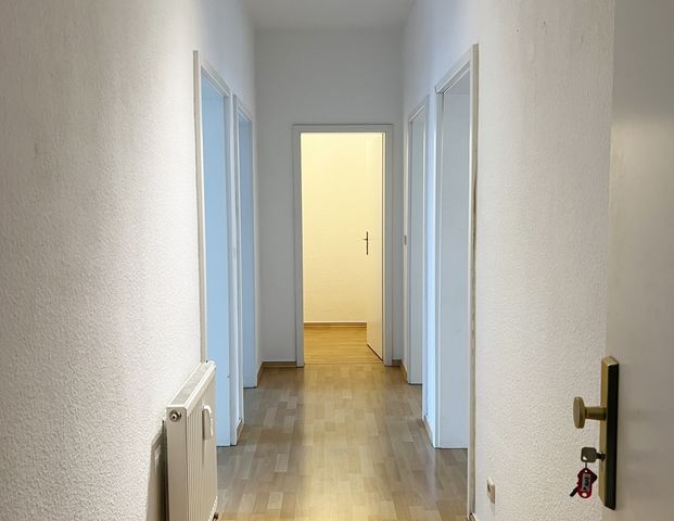2-Raum-Wohnung mit Einbauküche, Balkon, Dusch- und Wannenbad ab sofort bezugsfertig! - Foto 1