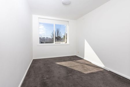 5/42 Nicholson Street, South Yarra VIC 3141 - Apartment For Rent | Domain - Photo 3