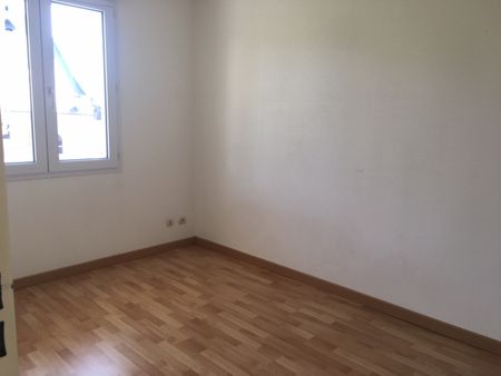 Location Appartement 2 pièces 29m² ORLEANS 45000 - Photo 2