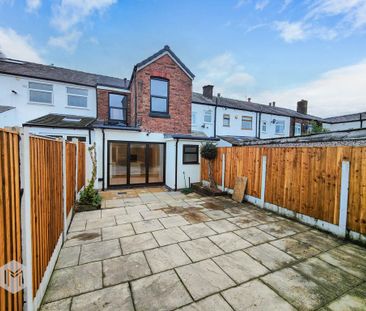 3 bedroom terraced house to rent - Photo 6