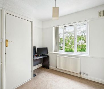 2 bedroom maisonette to rent - Photo 4