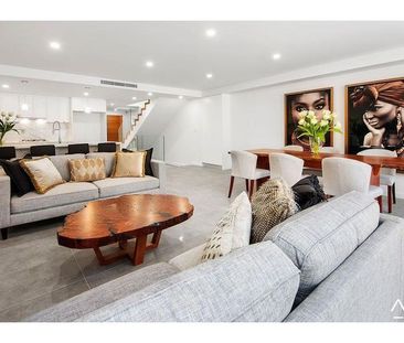 5/32-36 William Street, Ashfield NSW 2131 - House For Rent | Domain - Photo 1