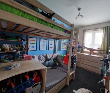 2 bedroom terraced house to rent - Photo 2