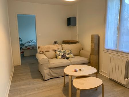 Location Appartement 2 Pièces 38 m² - Meublé - Photo 2