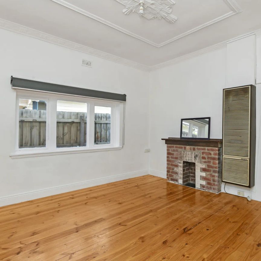 Bright and spacious home - Photo 1