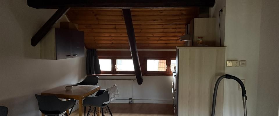 Gemütliche 1-Zimmer-Dachgeschosswohnung mit Ausblick über die Werra - Photo 1