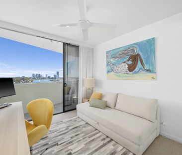 Luxury Skyhome with Panoramic Views at Allure, Chevron Island - Photo 6