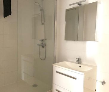 Location Appartement 71m² GRANVILLE 50400 - Photo 3