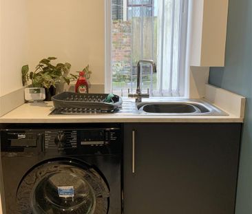 1 bed house share to rent in Herbert Street, Burnley, BB11 - Photo 4