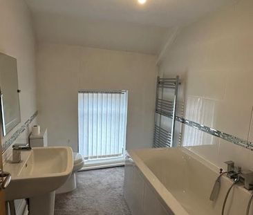 2 bedroom cottage to rent - Photo 6