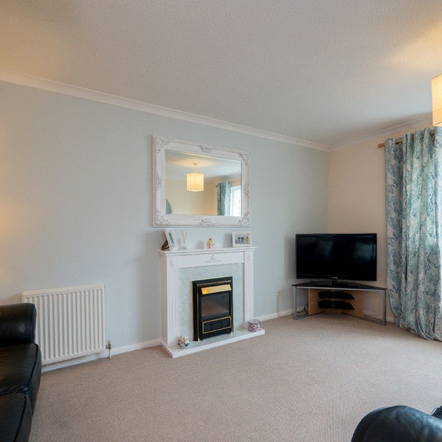 3 bedroom apartment to rent - Photo 1