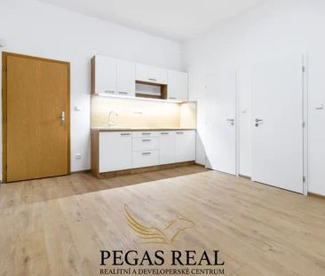 Pronájem bytu 2+kk, 31 m - Fotografie 2