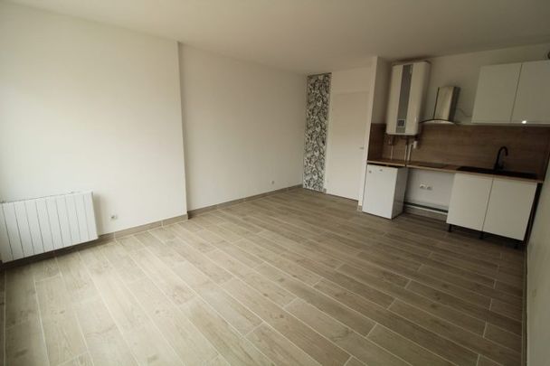 Studio Guyancourt 24 m² - Photo 1