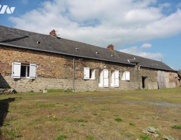 RIAILLE, maison à louer d'environ 115 m², dépendances et terrain de 1300 m² - Photo 1