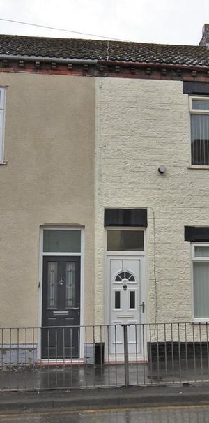 2 bedroom terraced house to rent - Photo 2