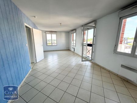 Location Appartement 3 pièces 66m² MAUBEUGE 59600 - Photo 2