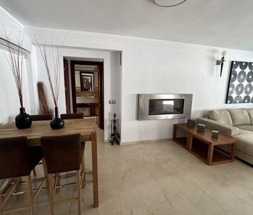4 room luxury Villa for rent in Marbella, Spain - Photo 2