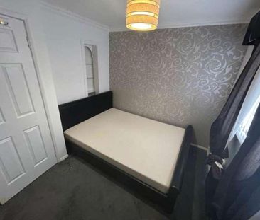 Preston Place, Glasgow, G42 - Photo 6