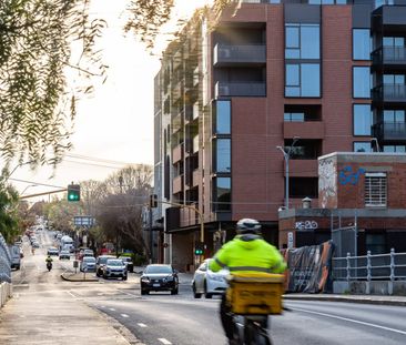 Unfurnished 2 Bed, 2 Bath – Get Up to 12 Weeks Free Rent + Free Par... - Photo 5