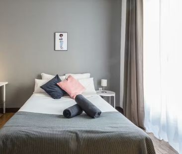 Calle de la Luna, Madrid, Community of Madrid 28004 - Photo 4