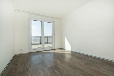 Fantastic attic apartment with large terrace - Photo 2