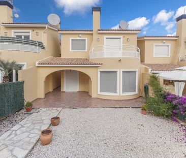 Villa for rent in Gata de Gorgos - Photo 1