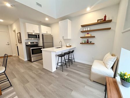 $1,499 / 1 br / 2 ba / 16 West Ave S, Unit 104 - Photo 4