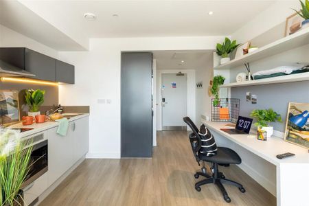 Studio to rent - Photo 3