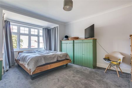 5 bedroom detached house to rent - Photo 2