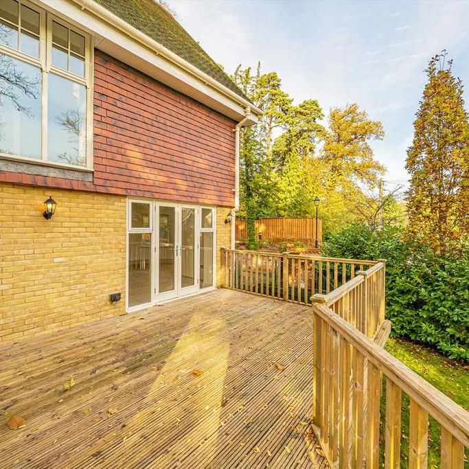 3 bedroom detached house to rent - Photo 1