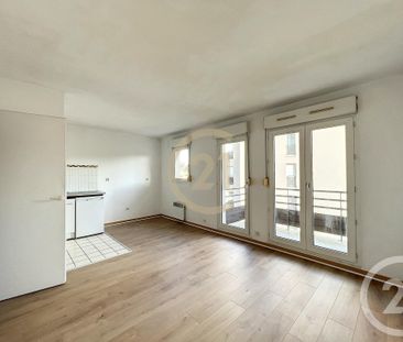 Location Appartement 1 pièce 26m² MELUN 77000 - Photo 2